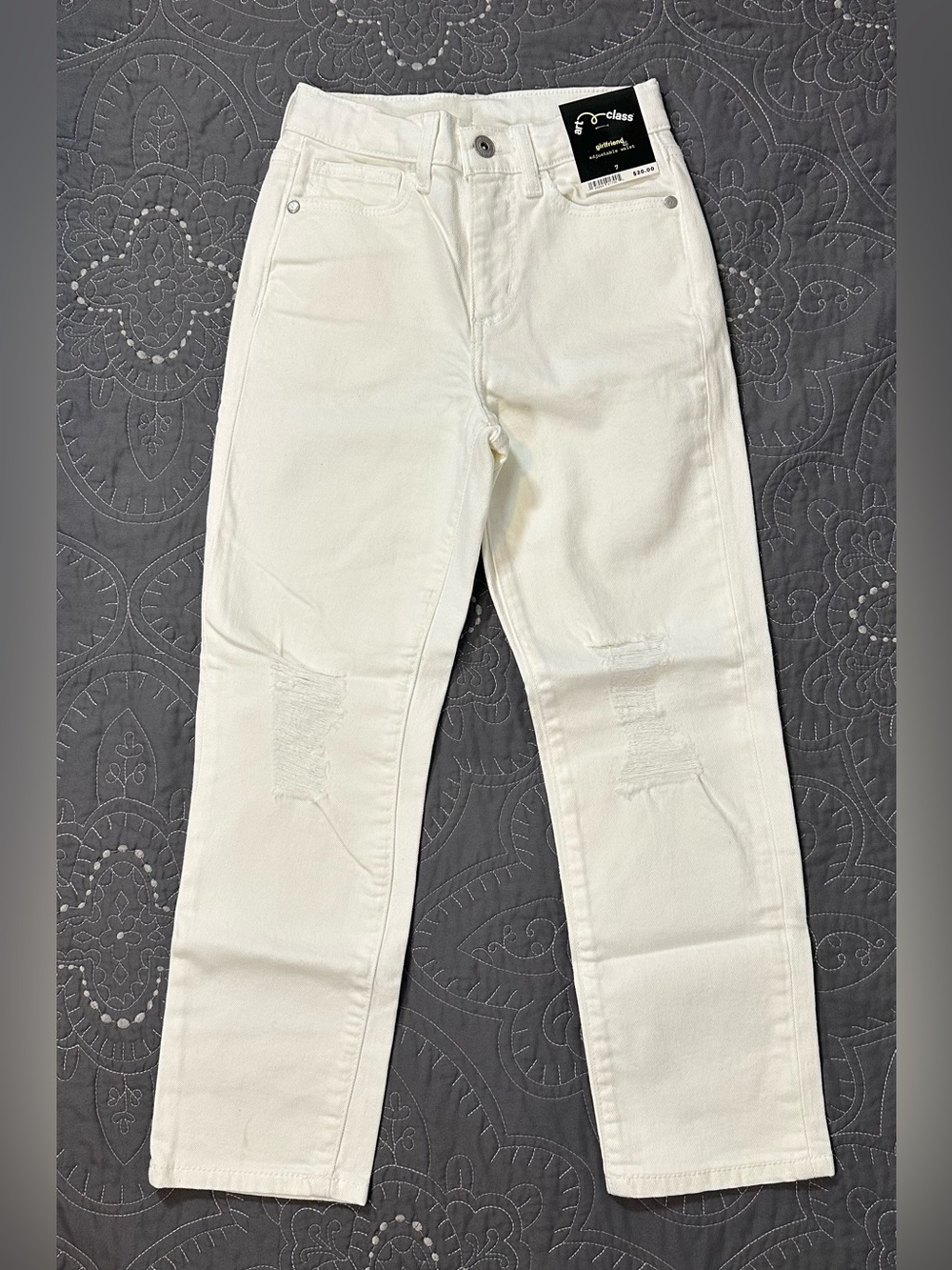 Art Class Girls White Distressed Girlfriend Jeans NWT Size 7